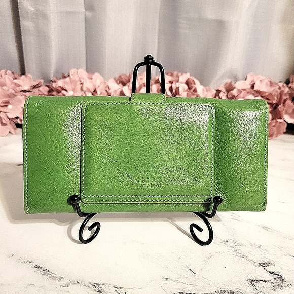 HOBO Int'l Lime Green 'Clio' Leather Wallet - Picture 6 of 9